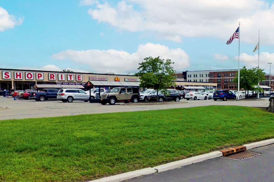 127 Water St, Newton, NJ for lease - Building Photo - Image 1 of 1