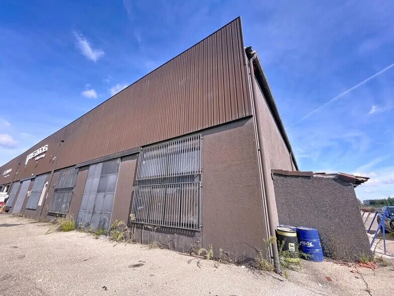 Industrial in Saint-Priest for sale - Building Photo - Image 3 of 10