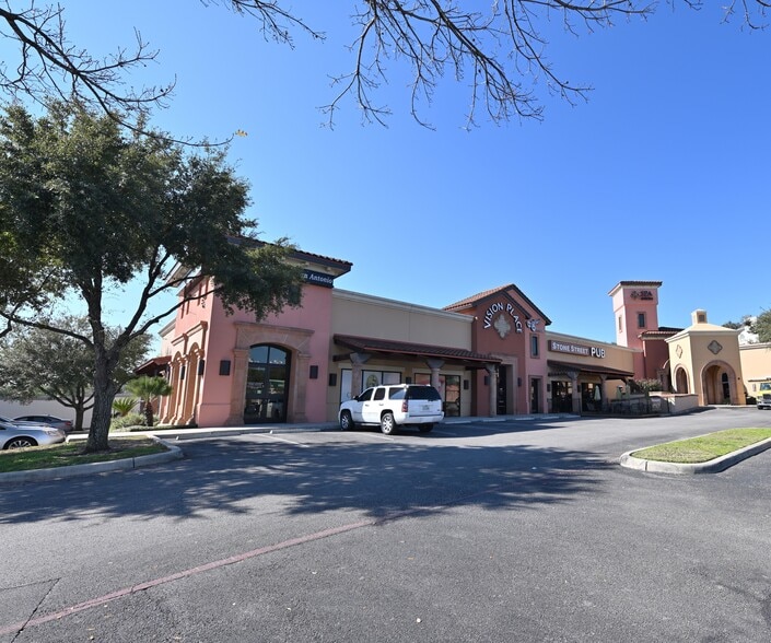 16535 Huebner Rd, San Antonio, TX for lease - Building Photo - Image 2 of 18