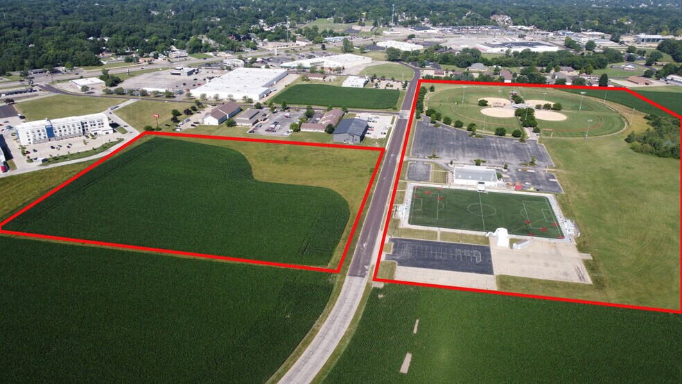3401 Griffin Dr, Pekin, IL à vendre - Photo du bâtiment - Image 2 de 2