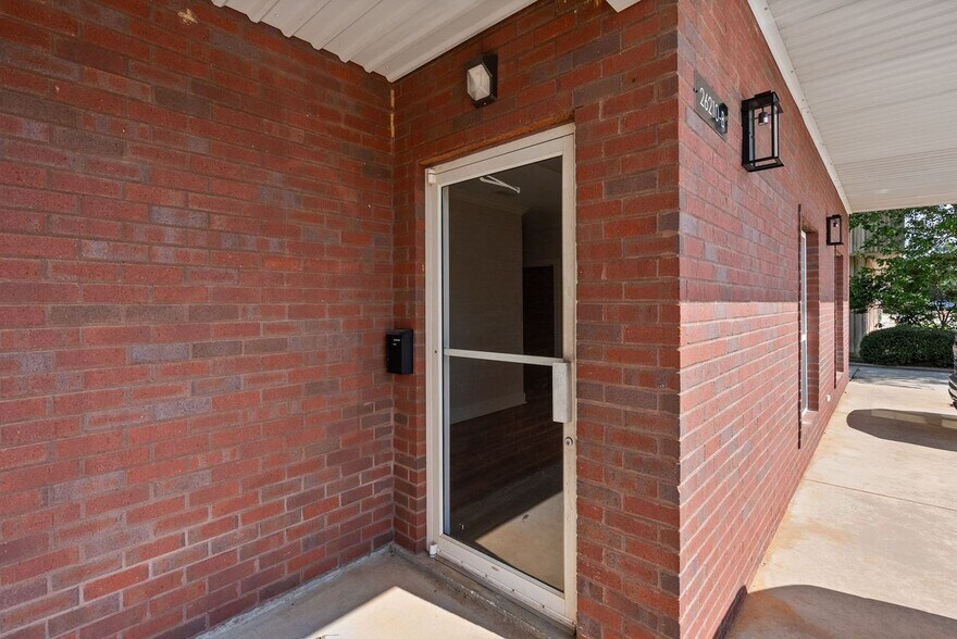 26210 Equity Dr, Daphne, AL à louer - Photo du bâtiment - Image 3 de 15