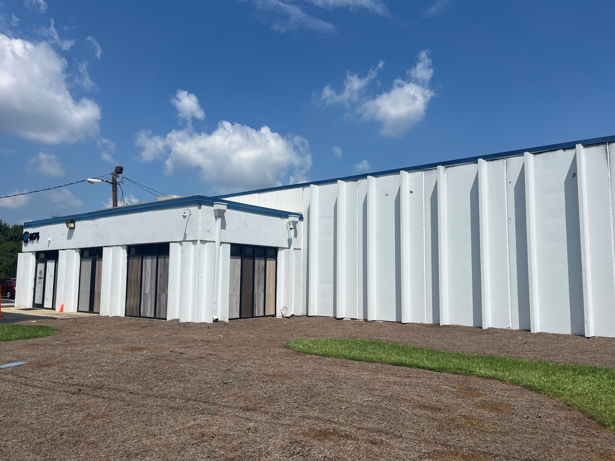 4674 Clark Howell Hwy, College Park, GA à louer Photo du bâtiment- Image 1 de 4