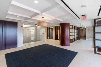 8251 Greensboro Dr, McLean, VA for lease Interior Photo- Image 2 of 7