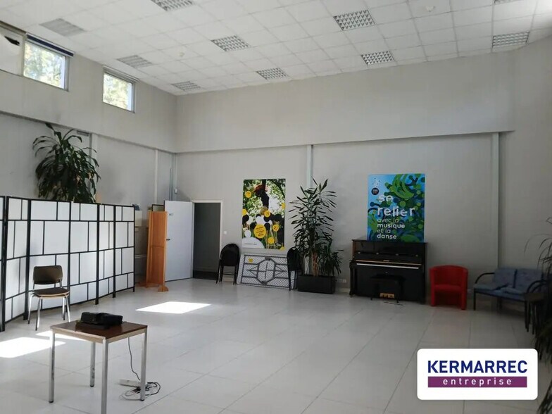 Bureau dans Orvault à louer - Photo du bâtiment - Image 3 de 5