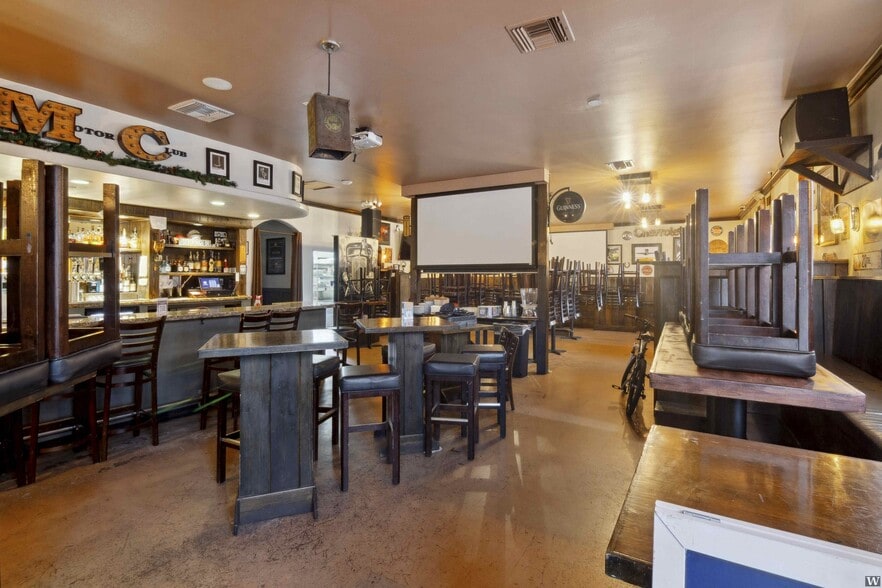 3387 Motor Ave, Los Angeles, CA for lease - Building Photo - Image 3 of 11