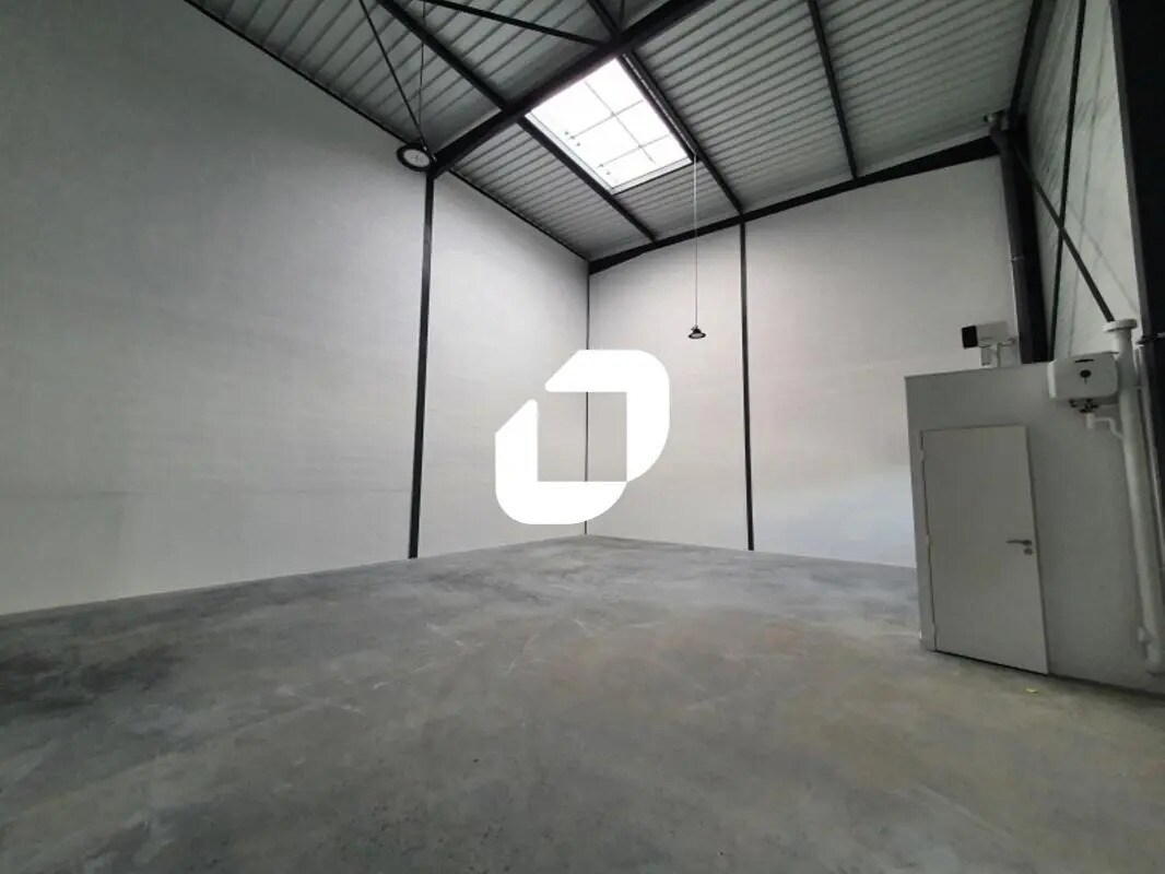 Flex in Bussy-Saint-Georges for lease Interior Photo- Image 1 of 29