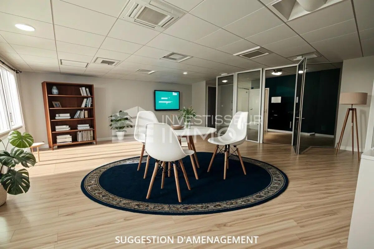 Office in Meudon for lease Interior Photo- Image 1 of 7