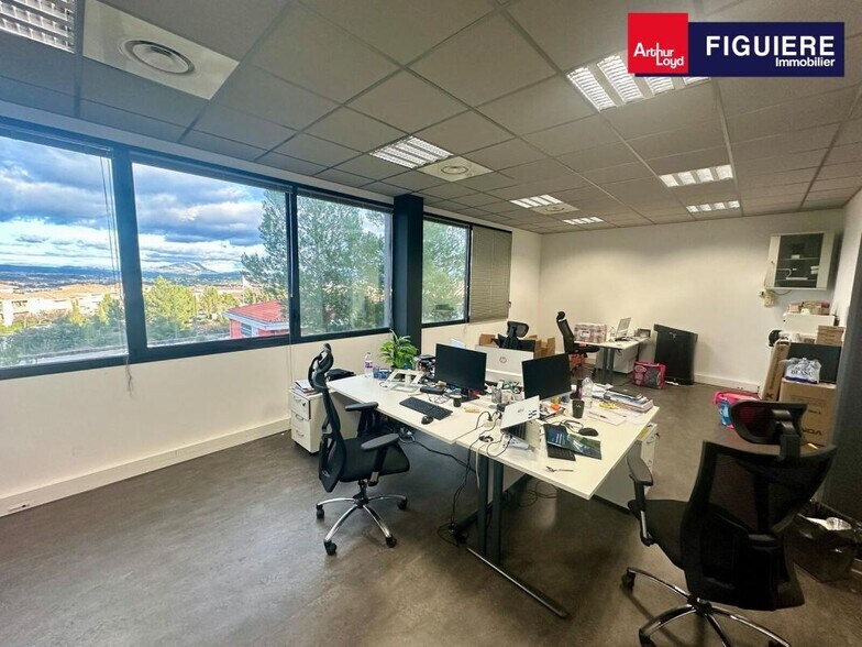 505 Avenue Galilée, Aix-en-Provence for lease - Interior Photo - Image 2 of 7