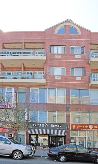 Plus de détails pour 133-42 37th Ave, Flushing, NY - Commerce de détail à louer