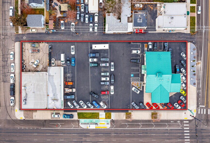 2304 W Main St, Boise, ID à vendre - Photo du bâtiment - Image 2 de 8