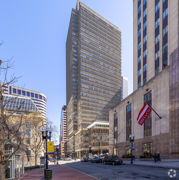 225 Franklin, Boston, MA for lease - Primary Photo - Image 1 of 11