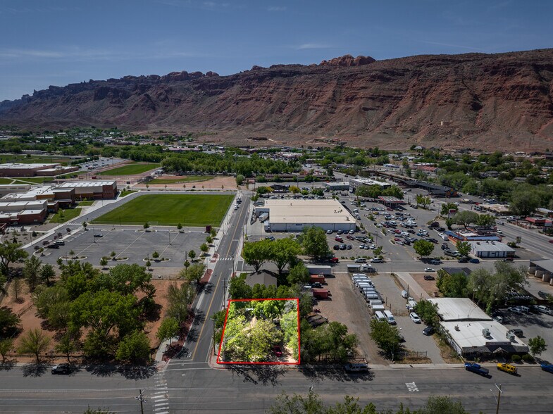 86 E 300 S, Moab, UT à vendre - Photo du bâtiment - Image 3 de 20