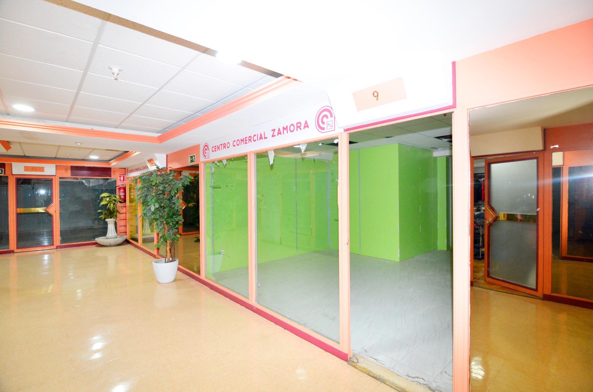 Retail in Salamanca for sale Building Photo- Image 1 of 20