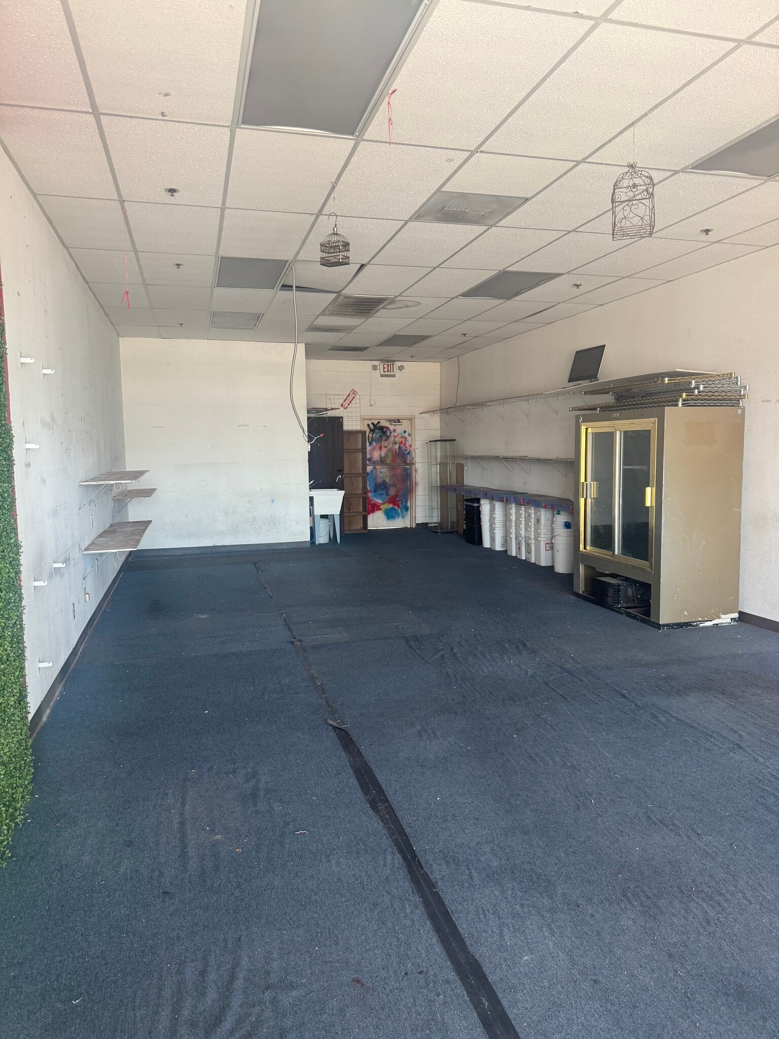 4341-4389 Stewart Ave, Las Vegas, NV for lease Interior Photo- Image 1 of 1