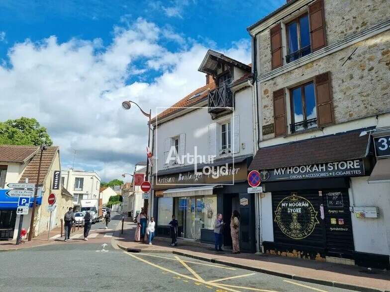 Local d'activités dans Brétigny-sur-Orge à vendre - Photo du bâtiment - Image 1 de 3