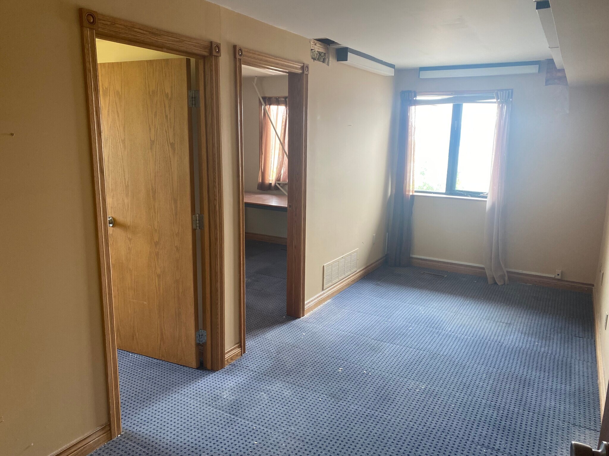 17837 Yonge St, Newmarket, ON à vendre Photo principale- Image 1 de 1