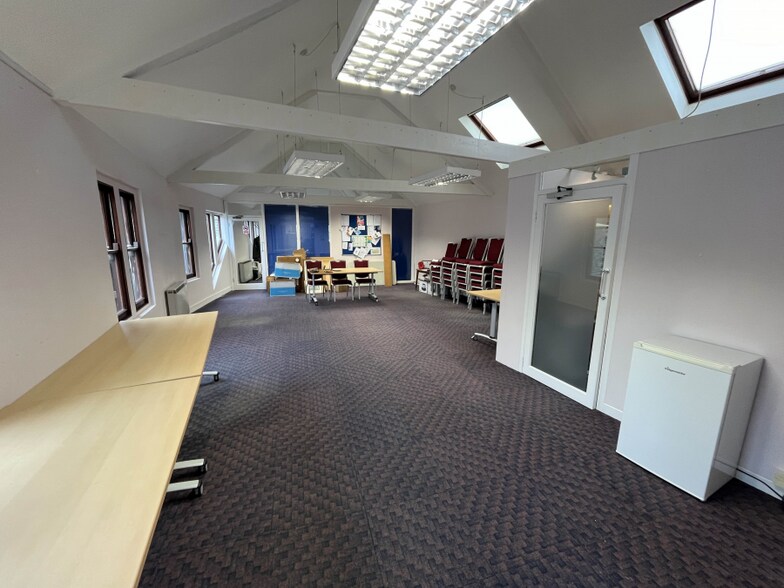 10 St Mary Street Mews, Truro à louer - Photo intérieure - Image 2 de 3