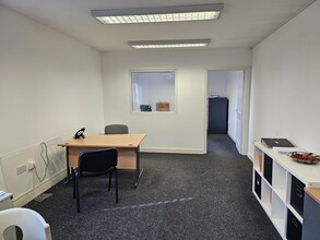 526 Coventry Rd, Birmingham for lease Interior Photo- Image 2 of 4