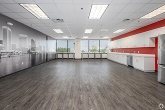 9920 Franklin Square Dr, Nottingham, MD for lease Building Photo- Image 1 of 8