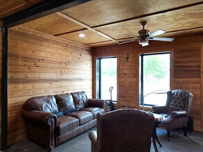1360 Greensboro Hwy, Watkinsville, GA for lease Interior Photo- Image 2 of 15