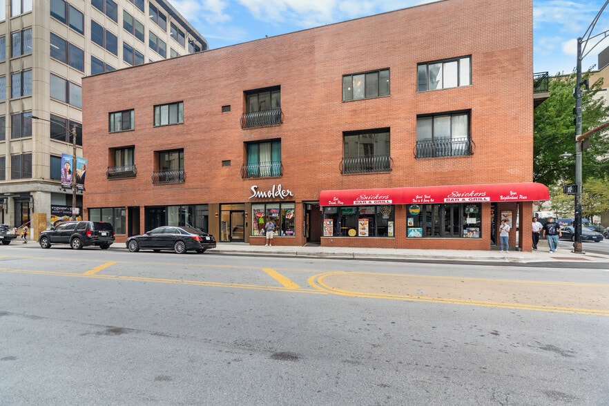 440 N State St, Chicago, IL à louer - Photo du bâtiment - Image 2 de 19