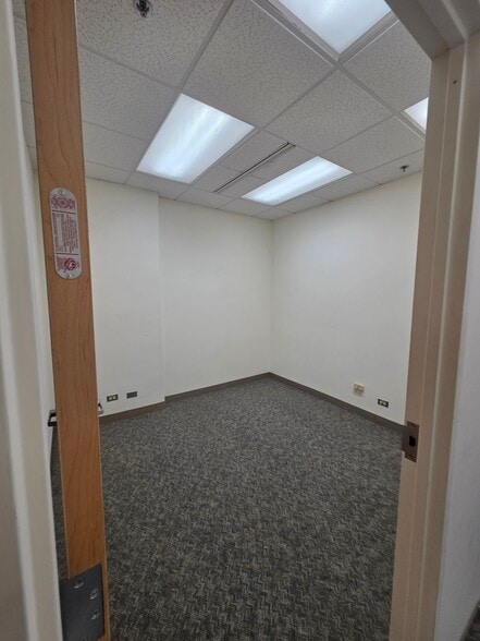 1314 S king St, Honolulu, HI à louer - Photo du bâtiment - Image 2 de 68
