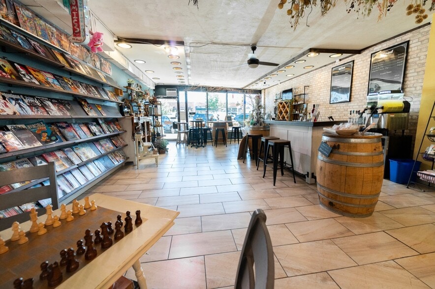 153-155 N College Ave, Fort Collins, CO for lease - Building Photo - Image 2 of 35