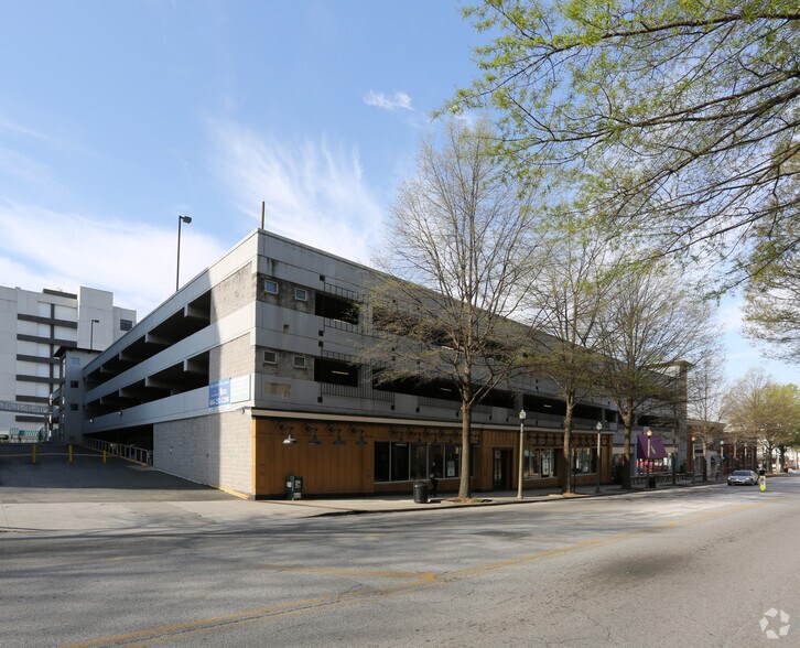 1 W Court Sq, Decatur, GA for lease - Building Photo - Image 2 of 16