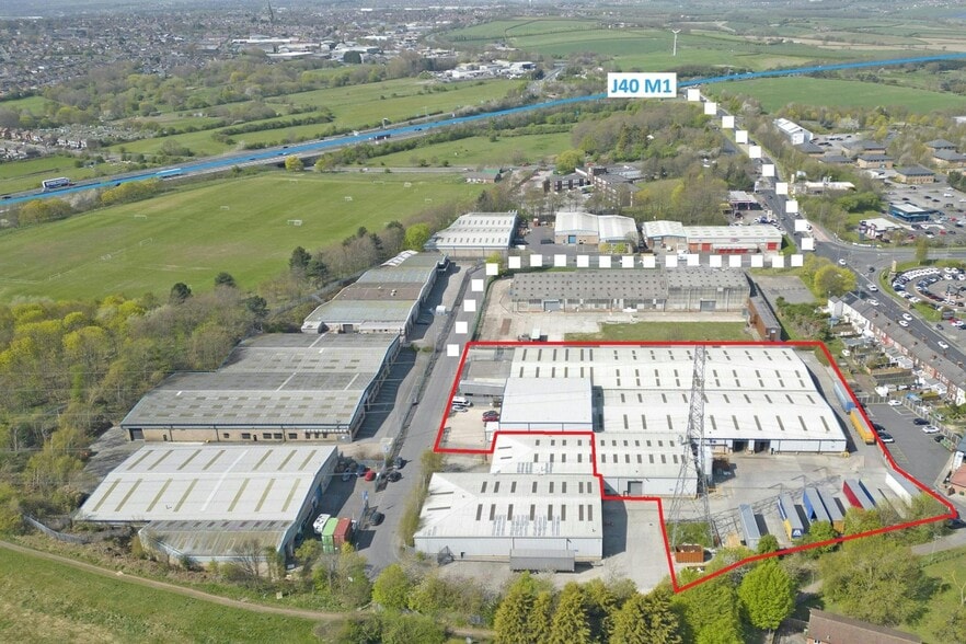 Roundwood Park, Ossett for lease - Building Photo - Image 2 of 6