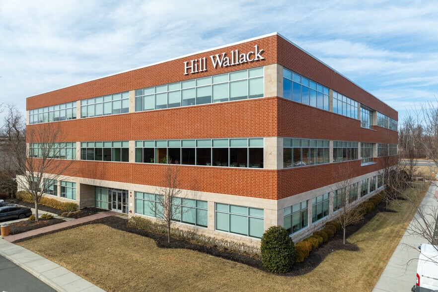 21 Roszel Rd, Princeton, NJ for lease - Building Photo - Image 1 of 15