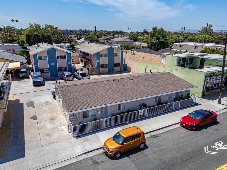 436 E Market St, Long Beach, CA for sale - Building Photo - Image 2 of 8