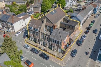 Plus de détails pour 7-11 Cyril Crescent, Cardiff - Spécialité à vendre
