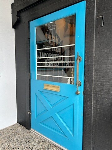 110 W Fir St, Brea, CA à louer - Photo du bâtiment - Image 3 de 11