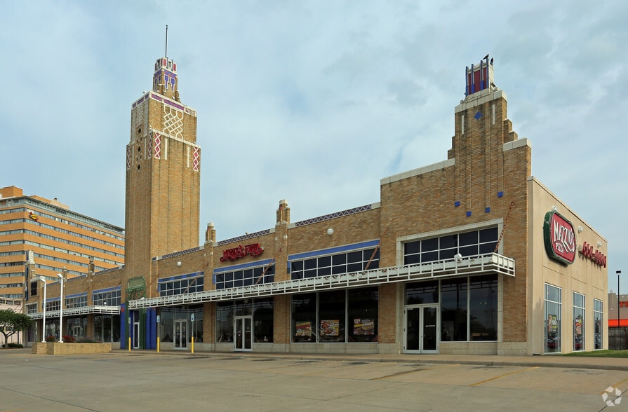 421 E 11th St, Tulsa, OK for lease - Primary Photo - Image 1 of 10
