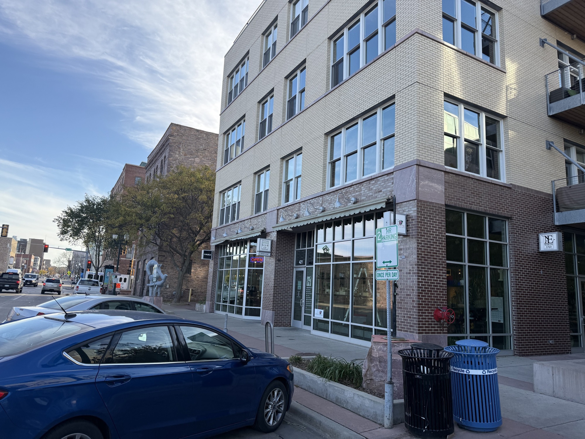 421 N Phillips Ave, Sioux Falls, SD for lease Building Photo- Image 1 of 4