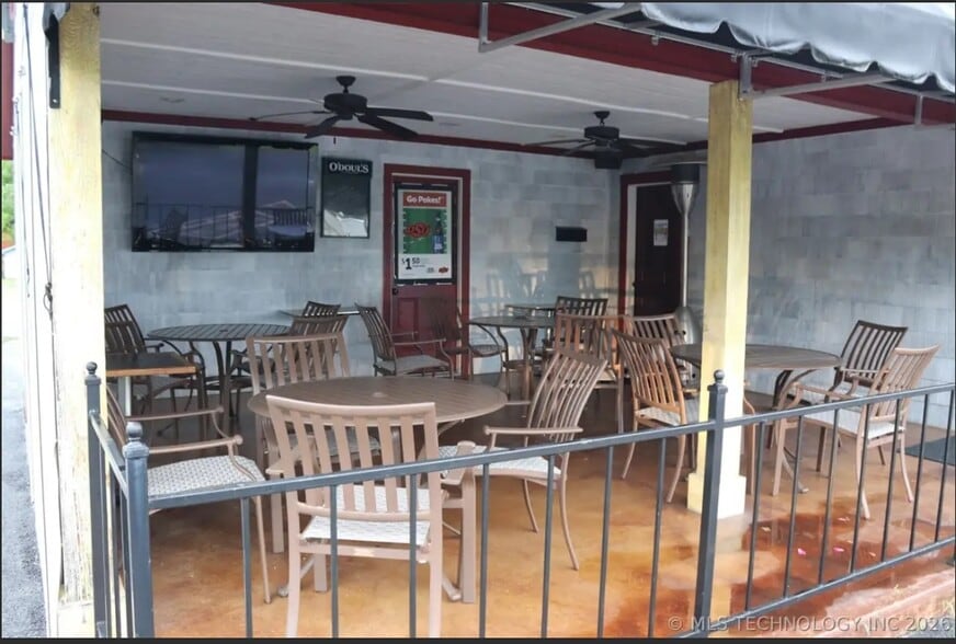 111 W Ketchum St, Ketchum, OK à vendre - Photo du bâtiment - Image 2 de 2