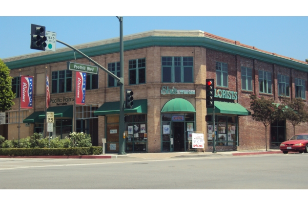 100-108 N Glendora Ave, Glendora, CA for sale - Building Photo - Image 1 of 1