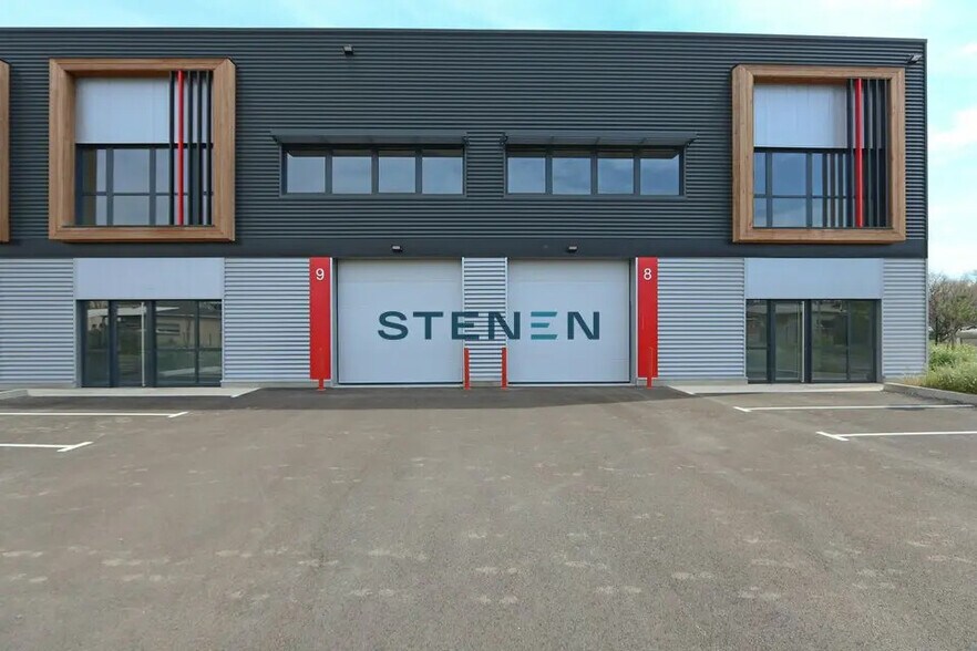 Flex in Manosque for lease - Building Photo - Image 3 of 5