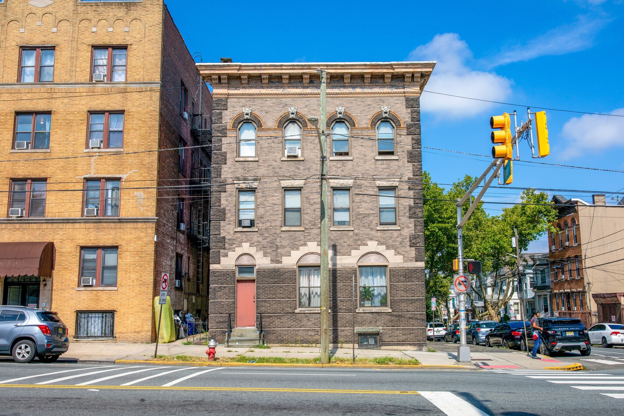 69 Hague St, Jersey City, NJ for sale Building Photo- Image 1 of 41