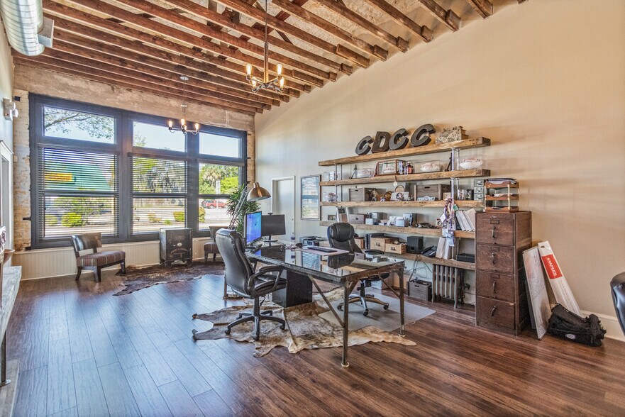 1501-1505 N Main St, Jacksonville, FL à louer - Photo intérieure - Image 3 de 11