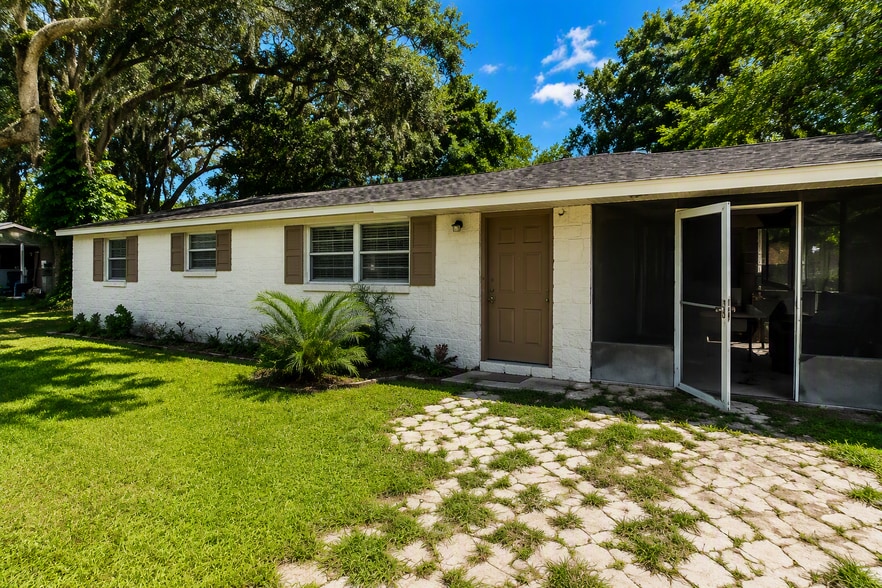 404 W Lutz Lake Fern Rd, Lutz, FL for sale - Building Photo - Image 2 of 3