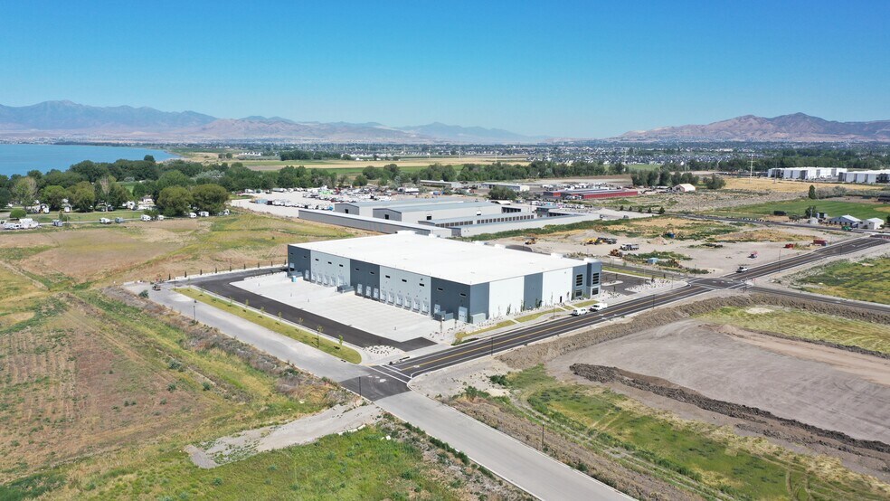 1551 S 400 E, American Fork, UT à louer - Photo du bâtiment - Image 3 de 13