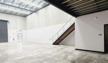 24-26 Patch Cct, Laverton North for lease Interior Photo- Image 2 of 4