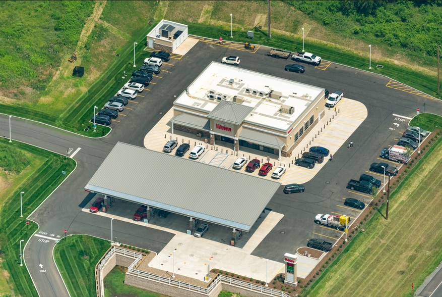 8601 Westbranch Hwy, Lewisburg, PA for sale - Building Photo - Image 1 of 2