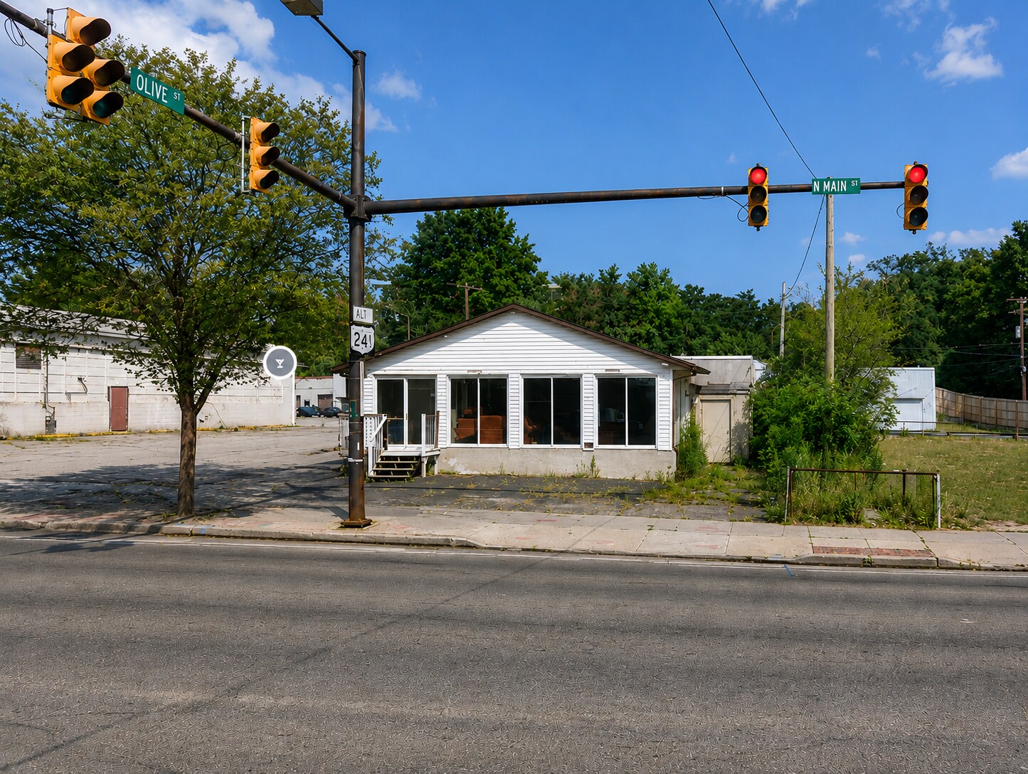 451 N Main St, Akron, OH à vendre Photo du bâtiment- Image 1 de 18
