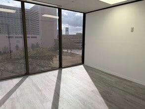 233 E Bay St, Jacksonville, FL à louer Photo intérieure- Image 2 de 8