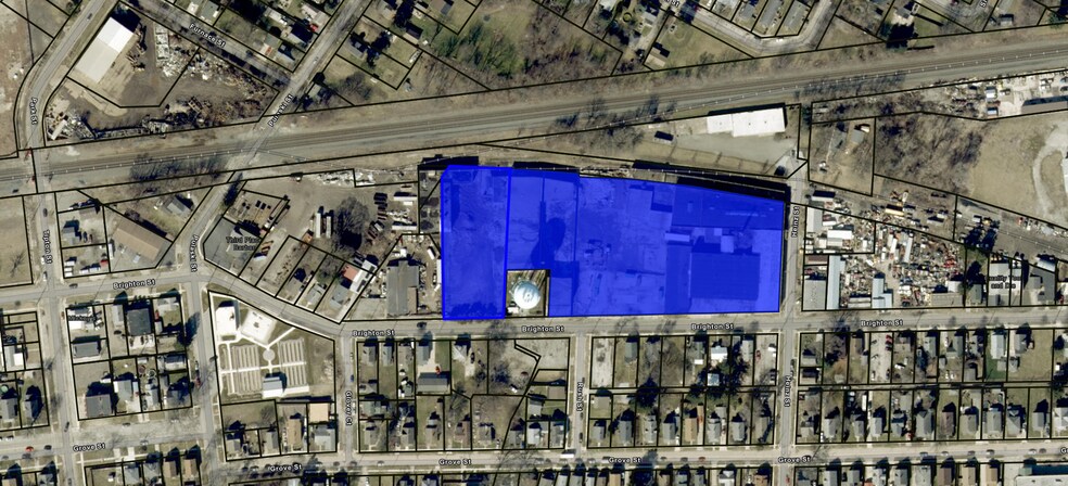 315 Brighton St, La Porte, IN à louer - Photo du bâtiment - Image 1 de 19