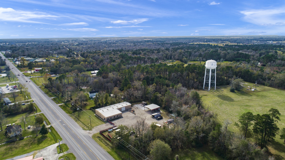 2811 N Cleveland St, Dayton, TX for sale - Primary Photo - Image 1 of 1