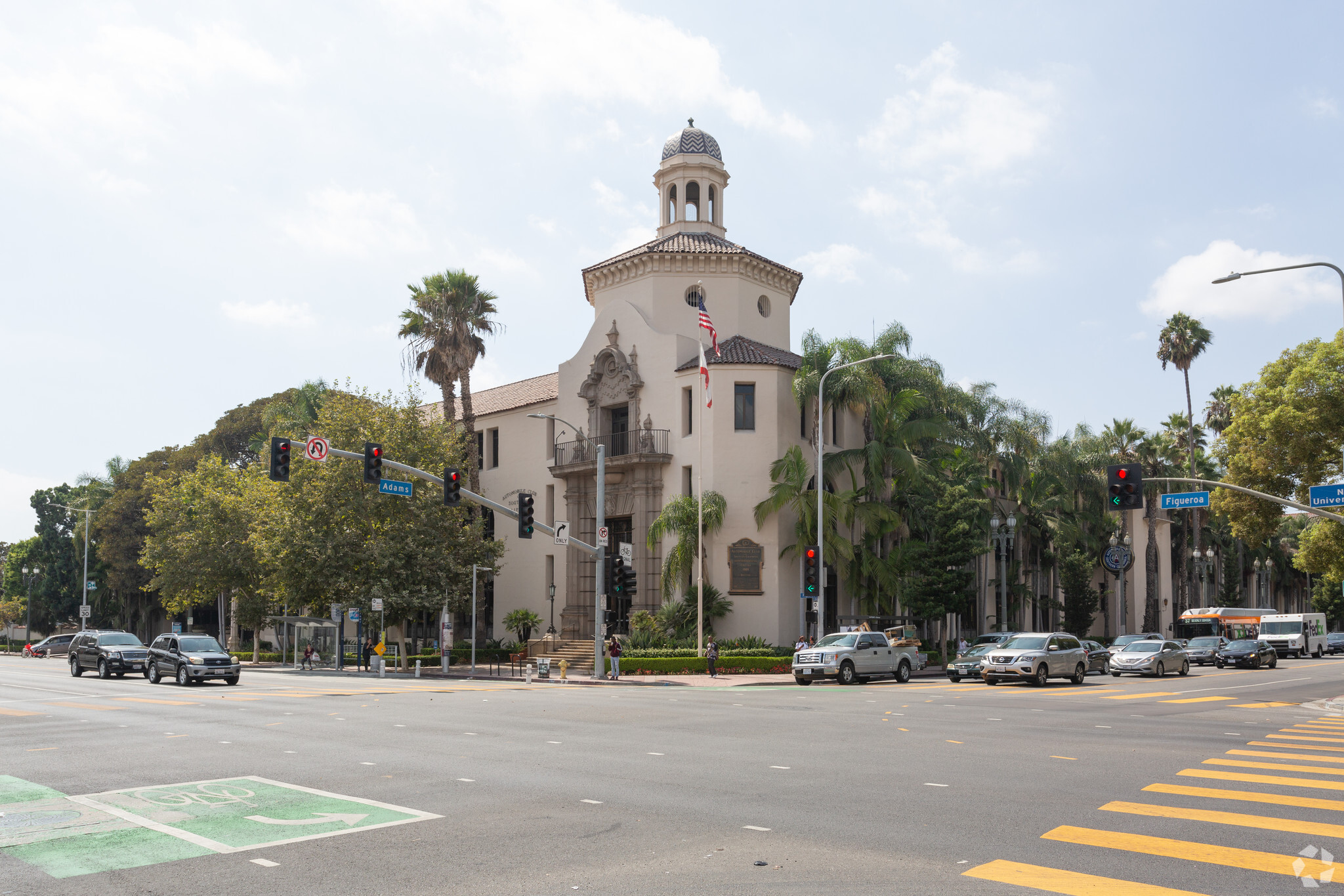 2601 S Figueroa St, Los Angeles, CA for lease Primary Photo- Image 1 of 10