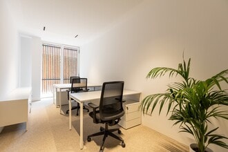 Carrer de Raset, 29, Barcelona, Barcelona for lease Interior Photo- Image 1 of 3